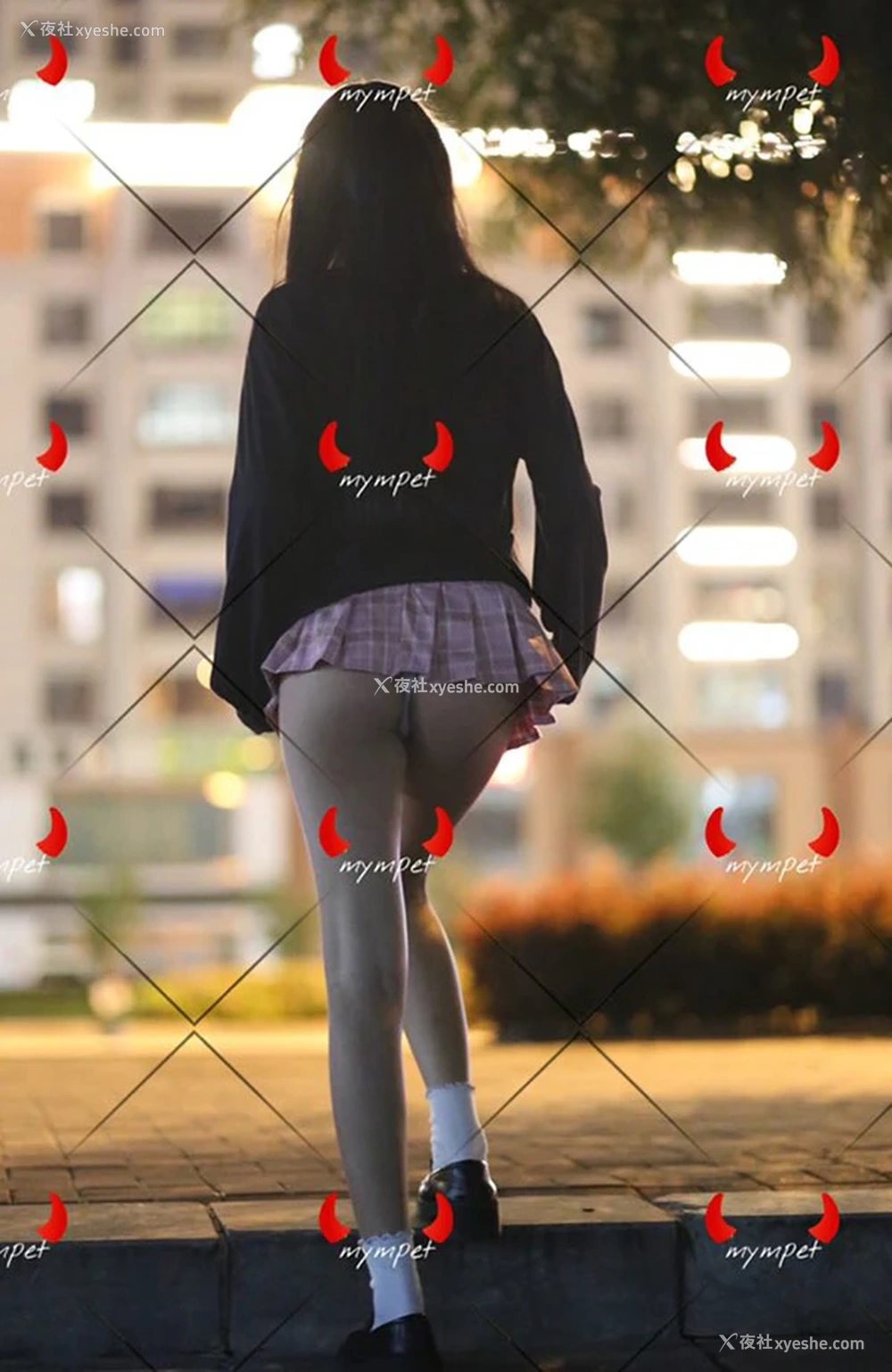1P - 露出系福利姬@mympet 尺度私拍视图合集