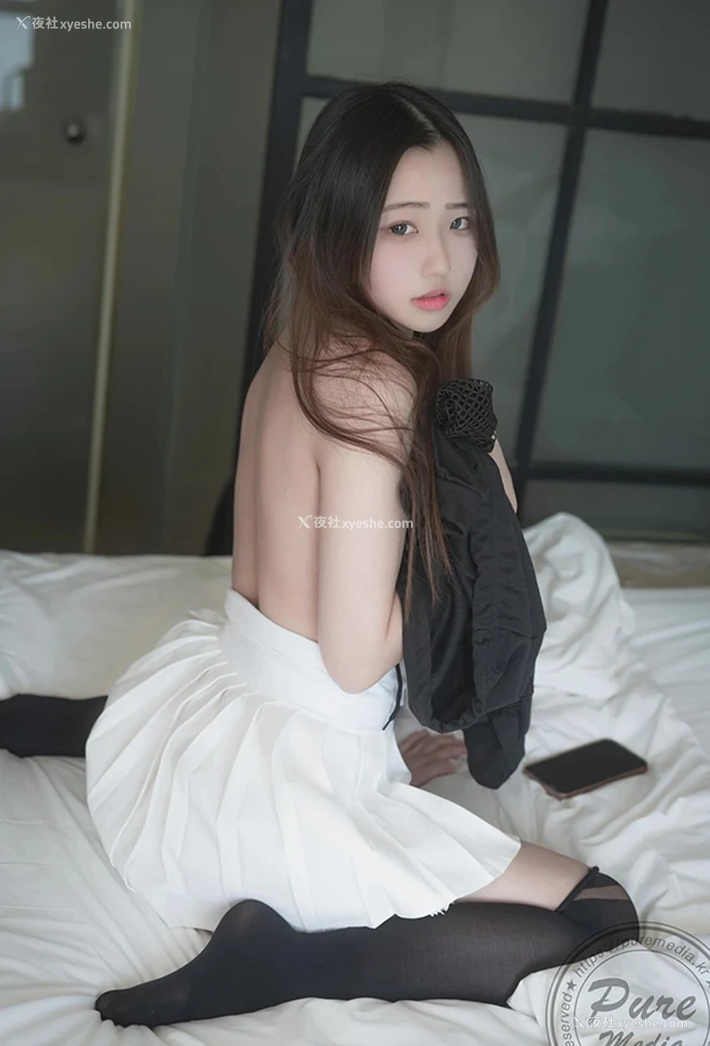 1P - 长发丰满美女Yuna的秘密约会无圣光人体图集