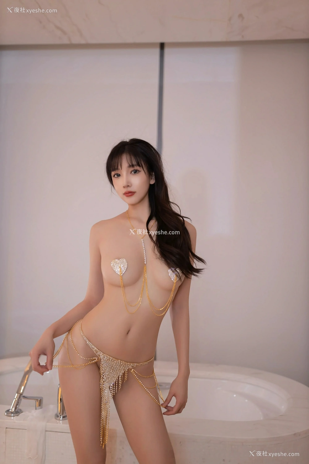 1P - [XiuRen秀人网] No.9625 陆萱萱