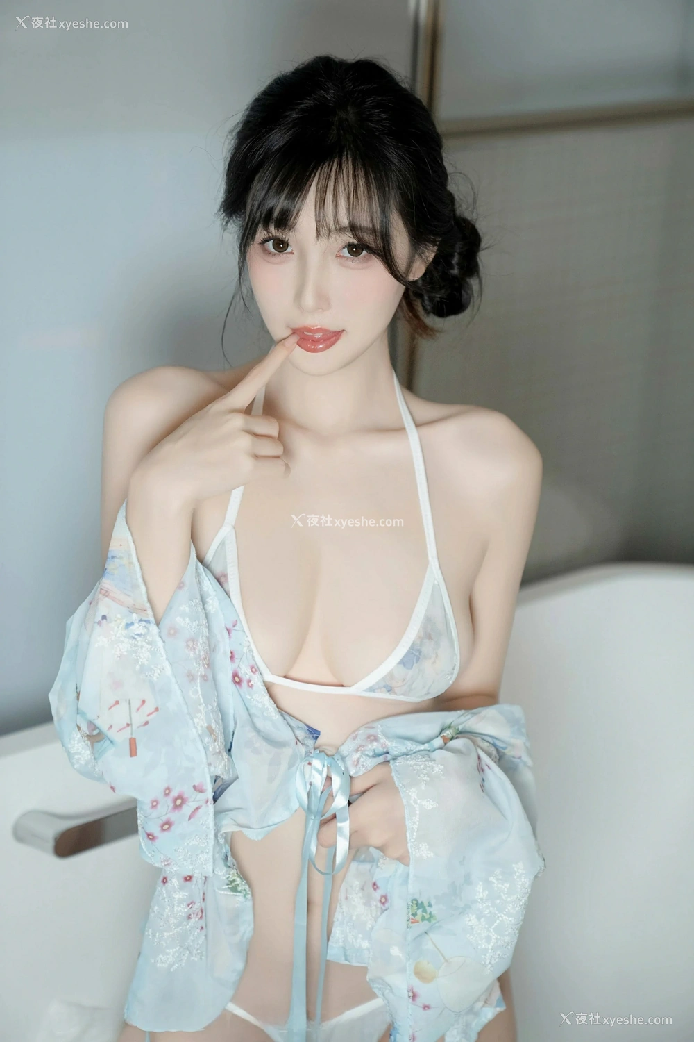 1P - [XiuRen秀人网] No.9632 林星阑