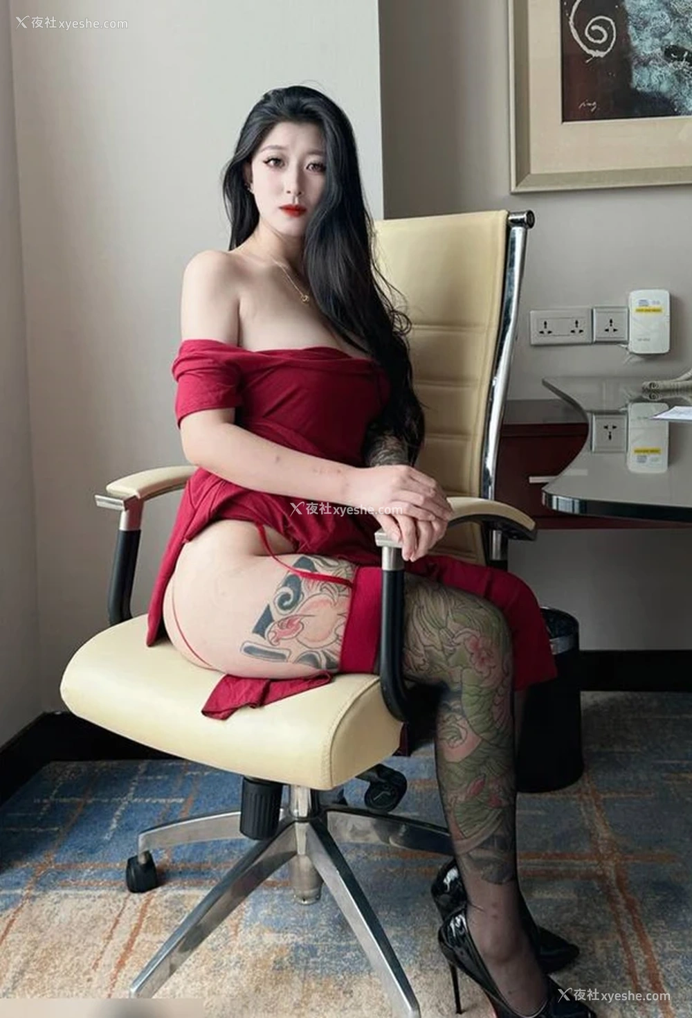 1P - 巨乳肥臀反差网红@健身婊 尺度定制作合集5