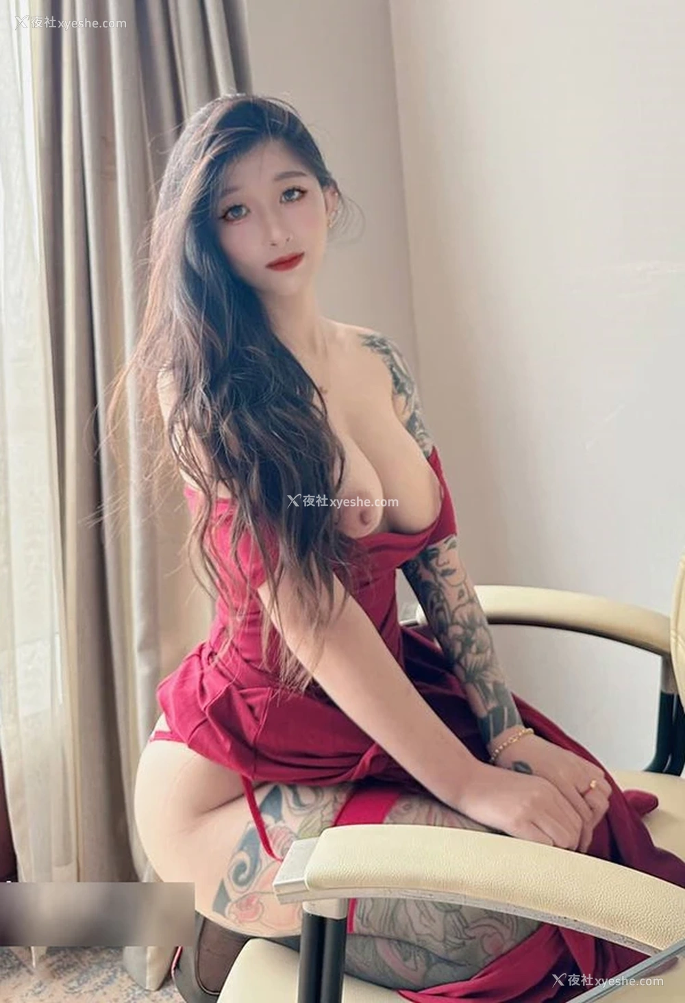 1P - 巨乳肥臀反差网红@健身婊 尺度定制作合集5