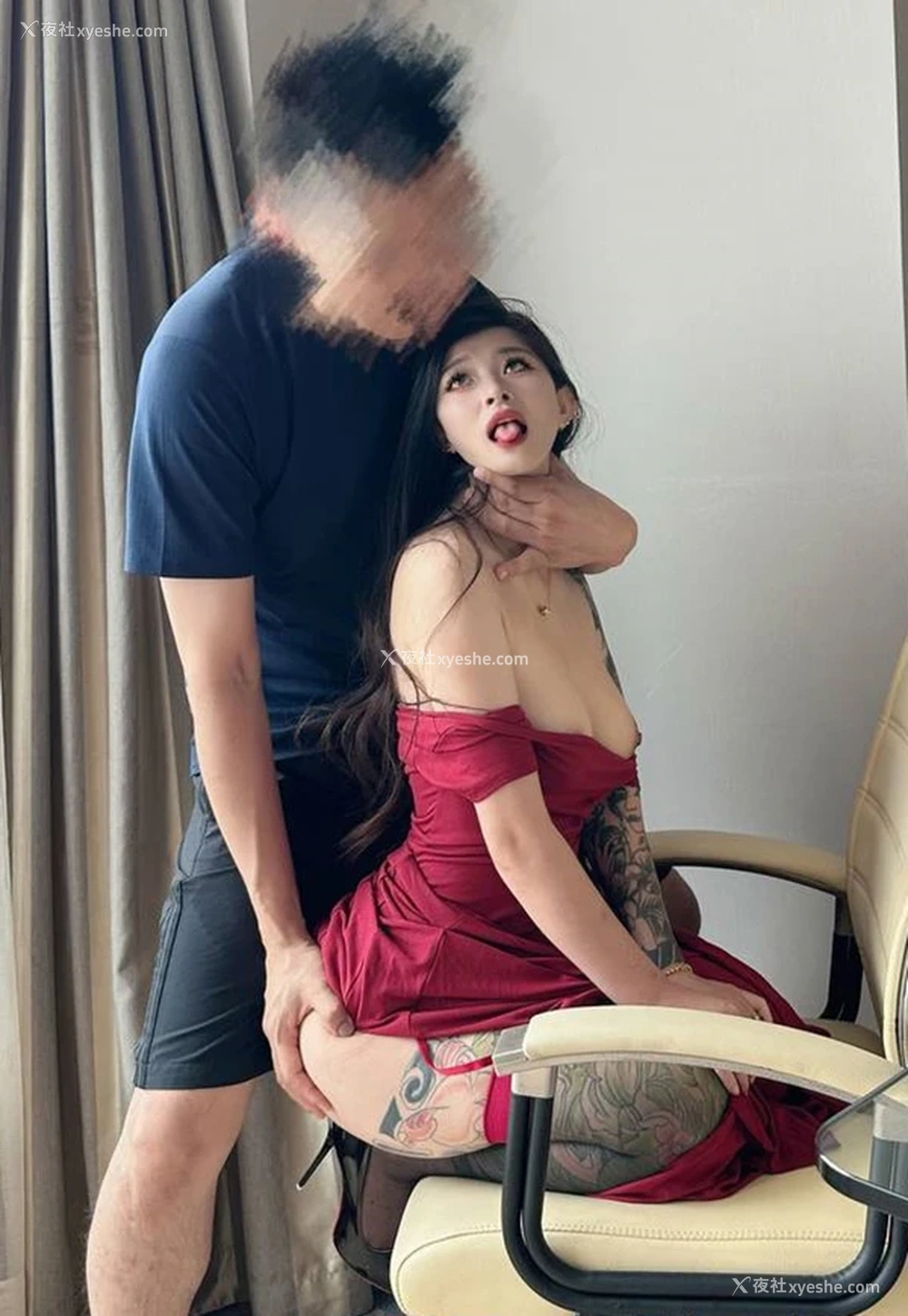1P - 巨乳肥臀反差网红@健身婊 尺度定制作合集5