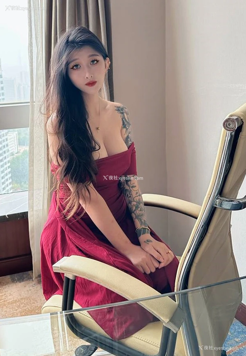 1P - 巨乳肥臀反差网红@健身婊 尺度定制作合集5