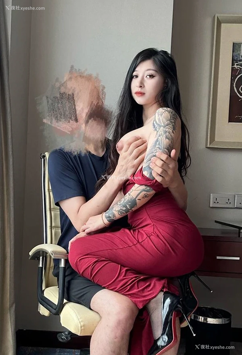 1P - 巨乳肥臀反差网红@健身婊 尺度定制作合集5