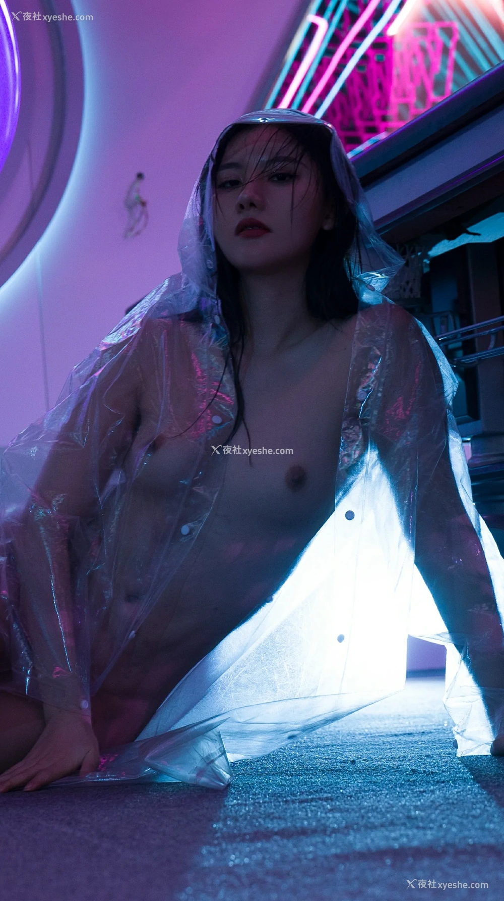 1P - 就是阿朱啊 – 雨衣