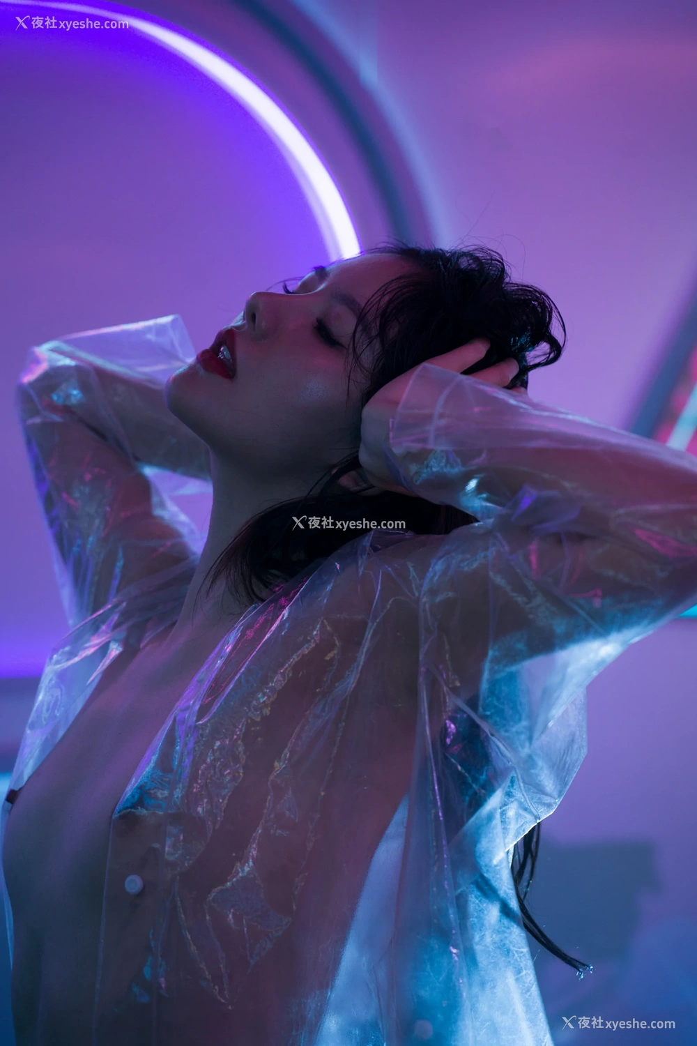 1P - 就是阿朱啊 – 雨衣