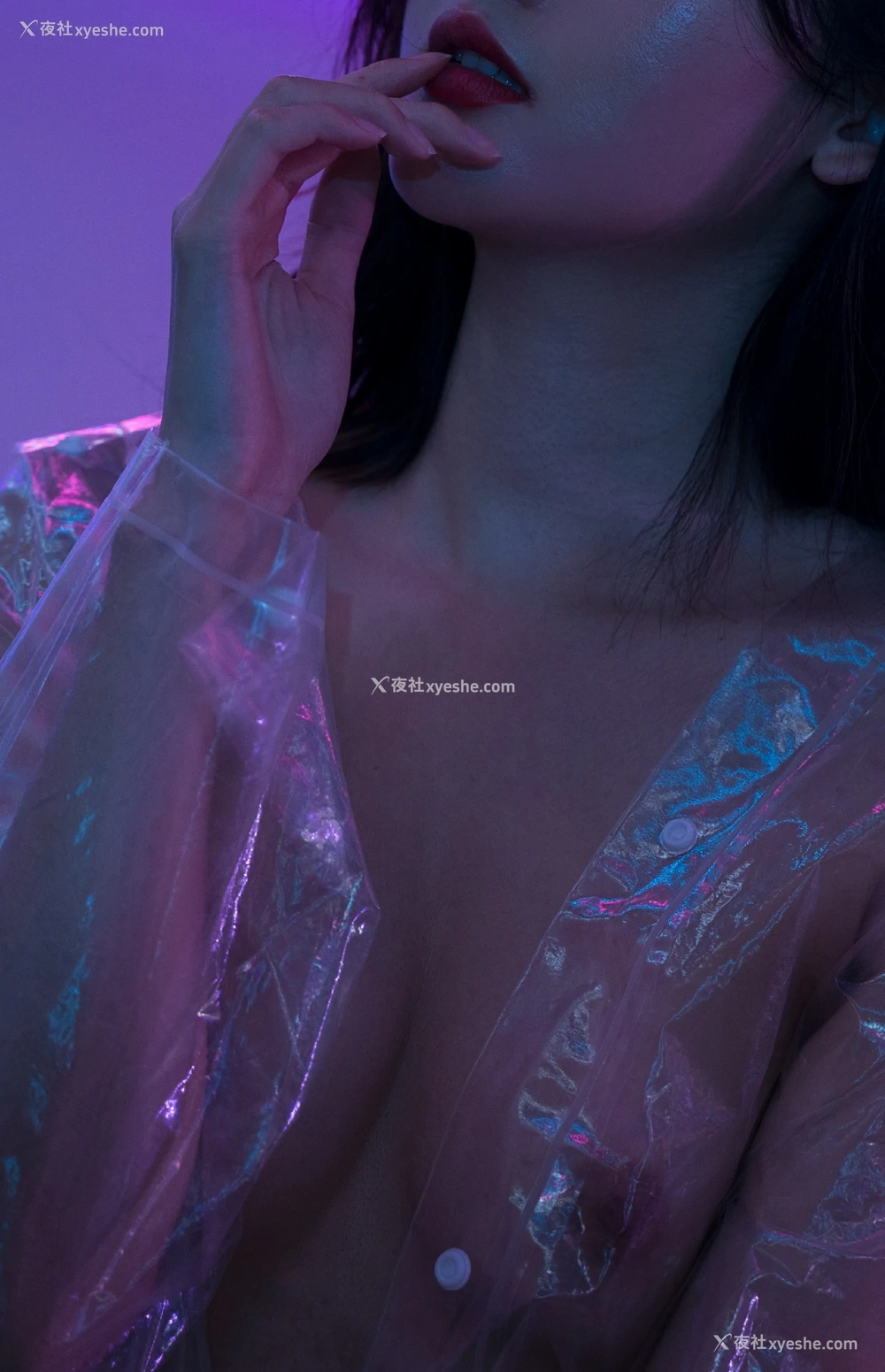 1P - 就是阿朱啊 – 雨衣