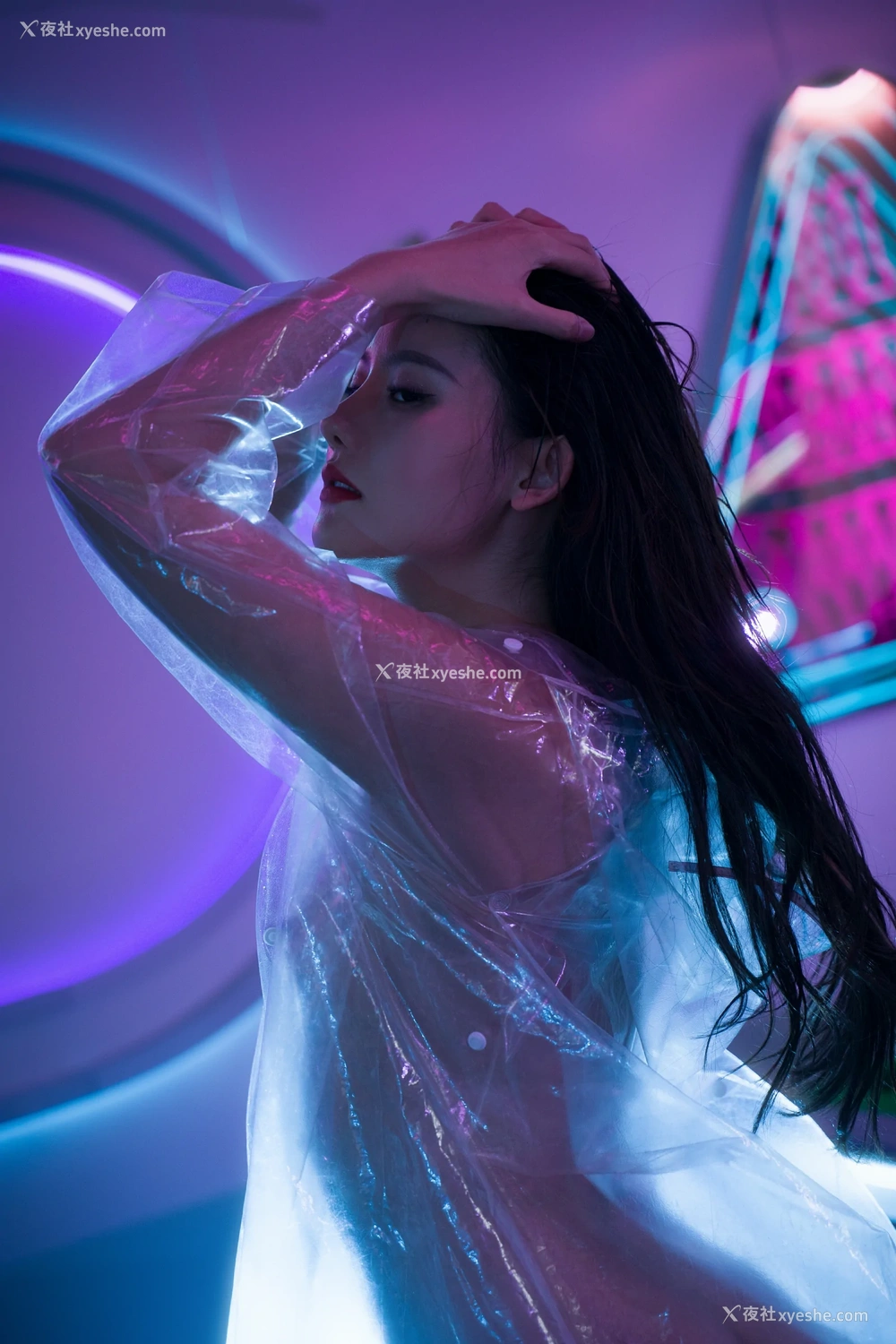 1P - 就是阿朱啊 – 雨衣