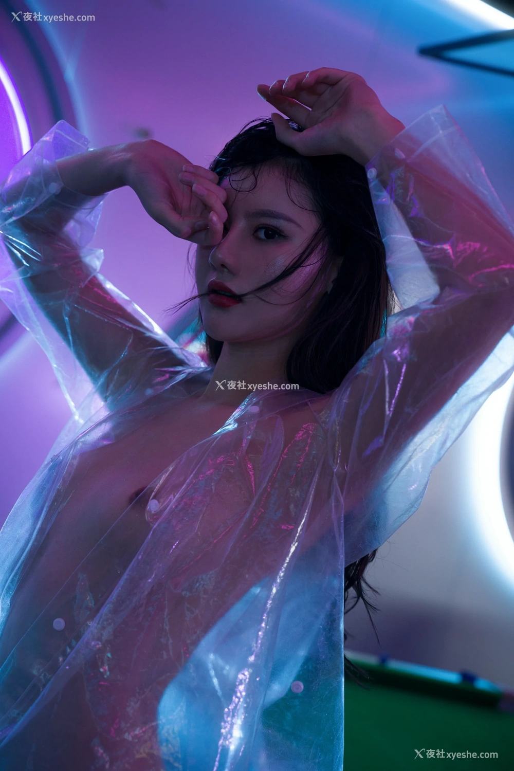 1P - 就是阿朱啊 – 雨衣