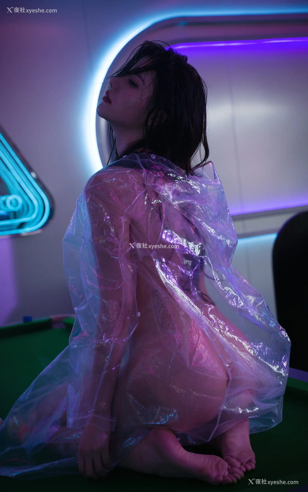 1P - 就是阿朱啊 – 雨衣