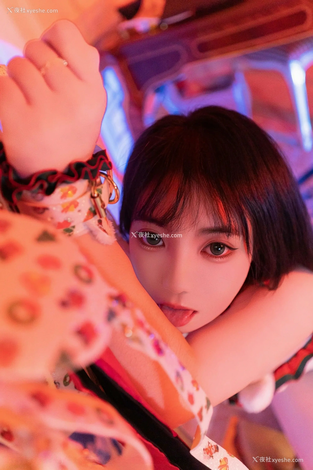 1P - [XiuRen秀人网] No.9638 软情