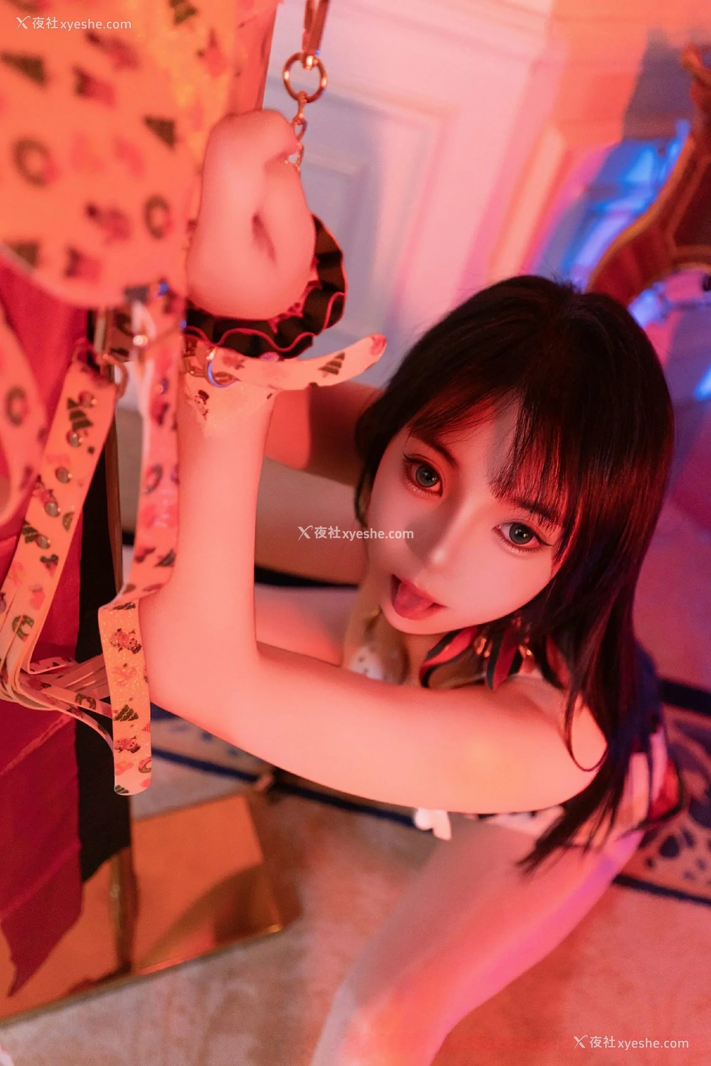 1P - [XiuRen秀人网] No.9638 软情