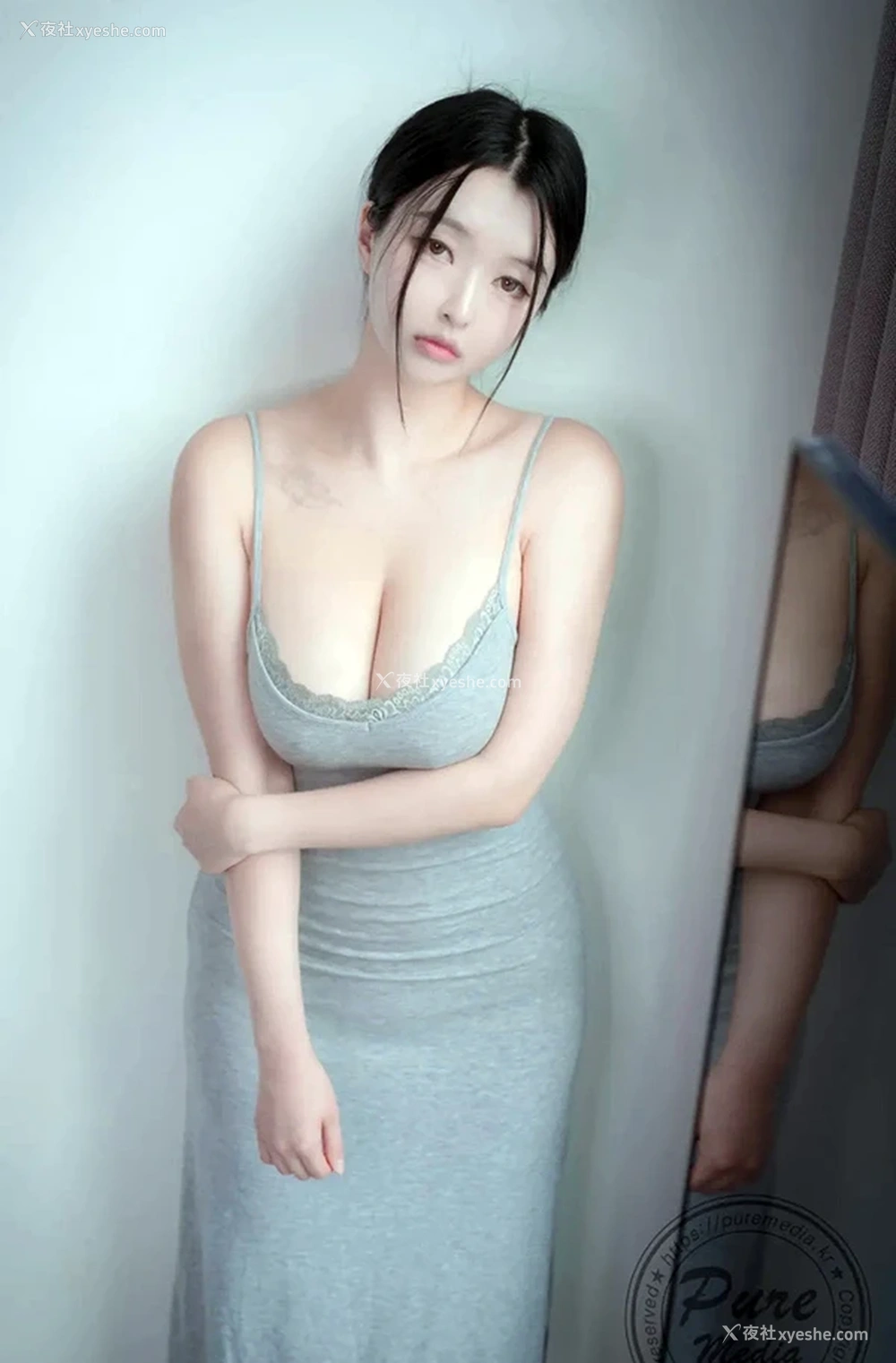 1P - 丰满人妻Suji灰色长裙肥臀蜂腰无圣光图集