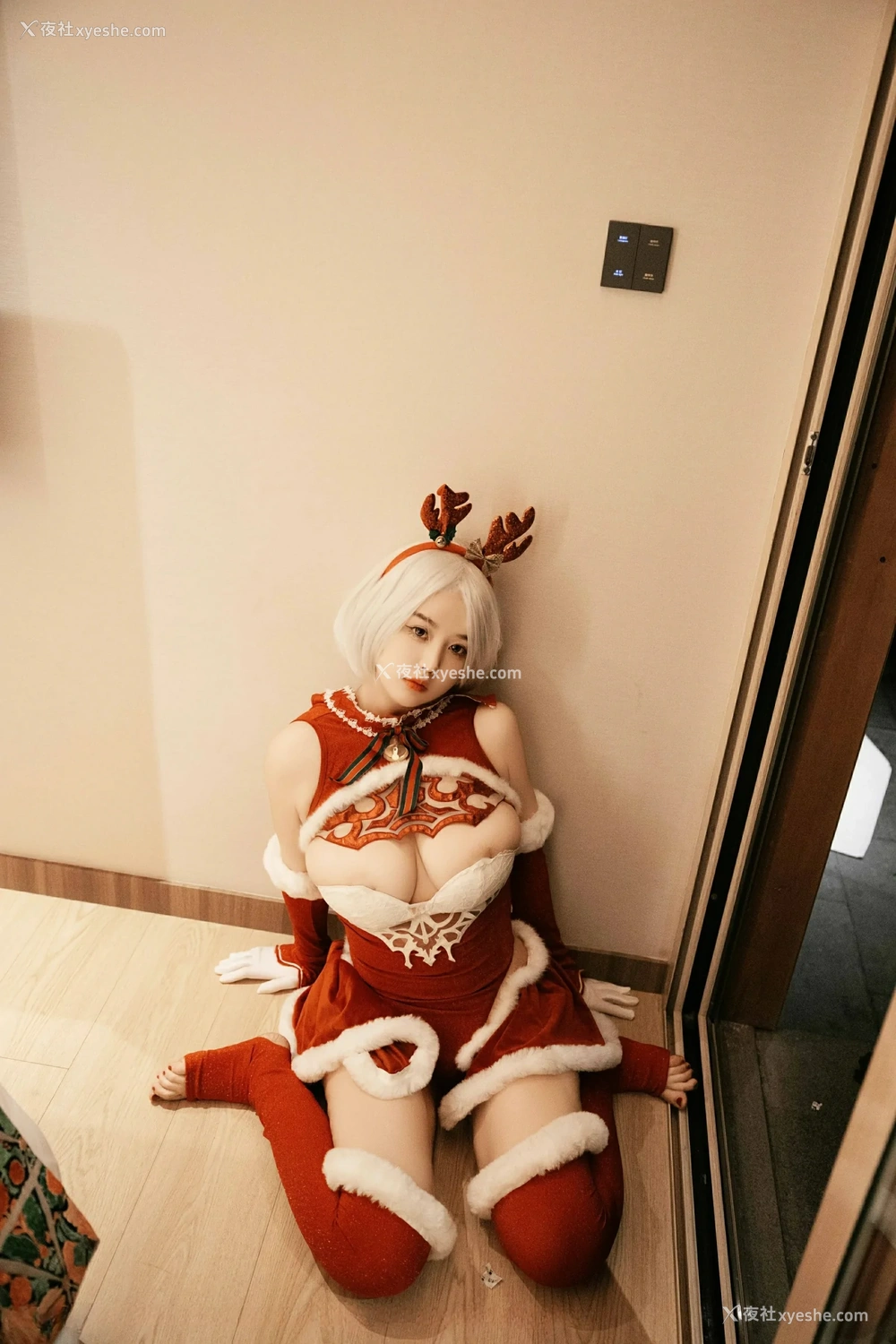 1P - [XiuRen秀人网] No.9660 樱桃小犊子