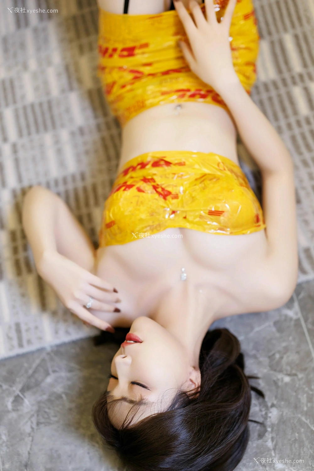 1P - [XiuRen秀人网] No.9664 徐莉芝Booty