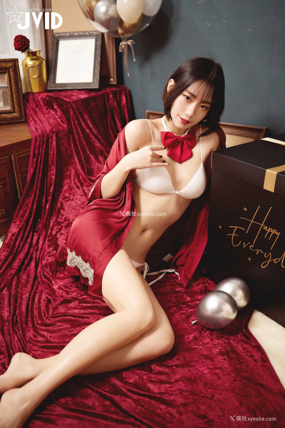1P - Verna《我的礼物女友》