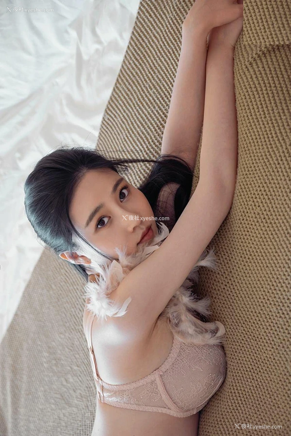 1P - 极品女神年年 丝兰陵 The one day 无圣光唯美图集