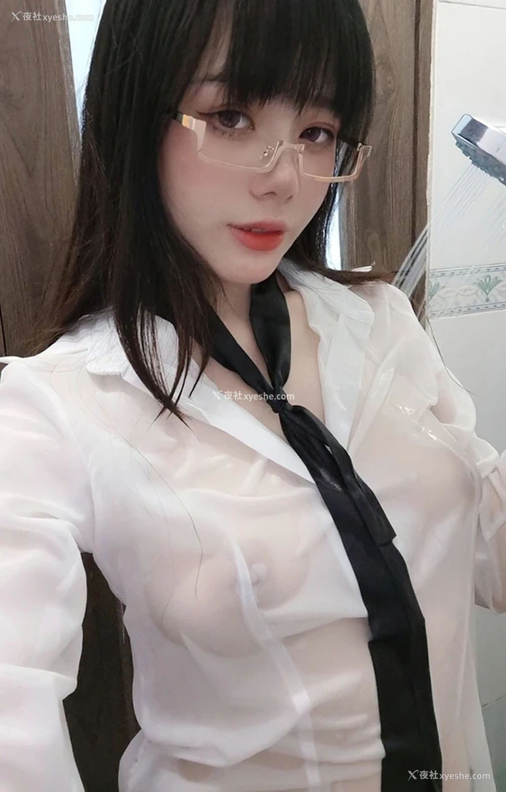 1P - 网红美女九言 OL jk学妹罕见尺度露点合集