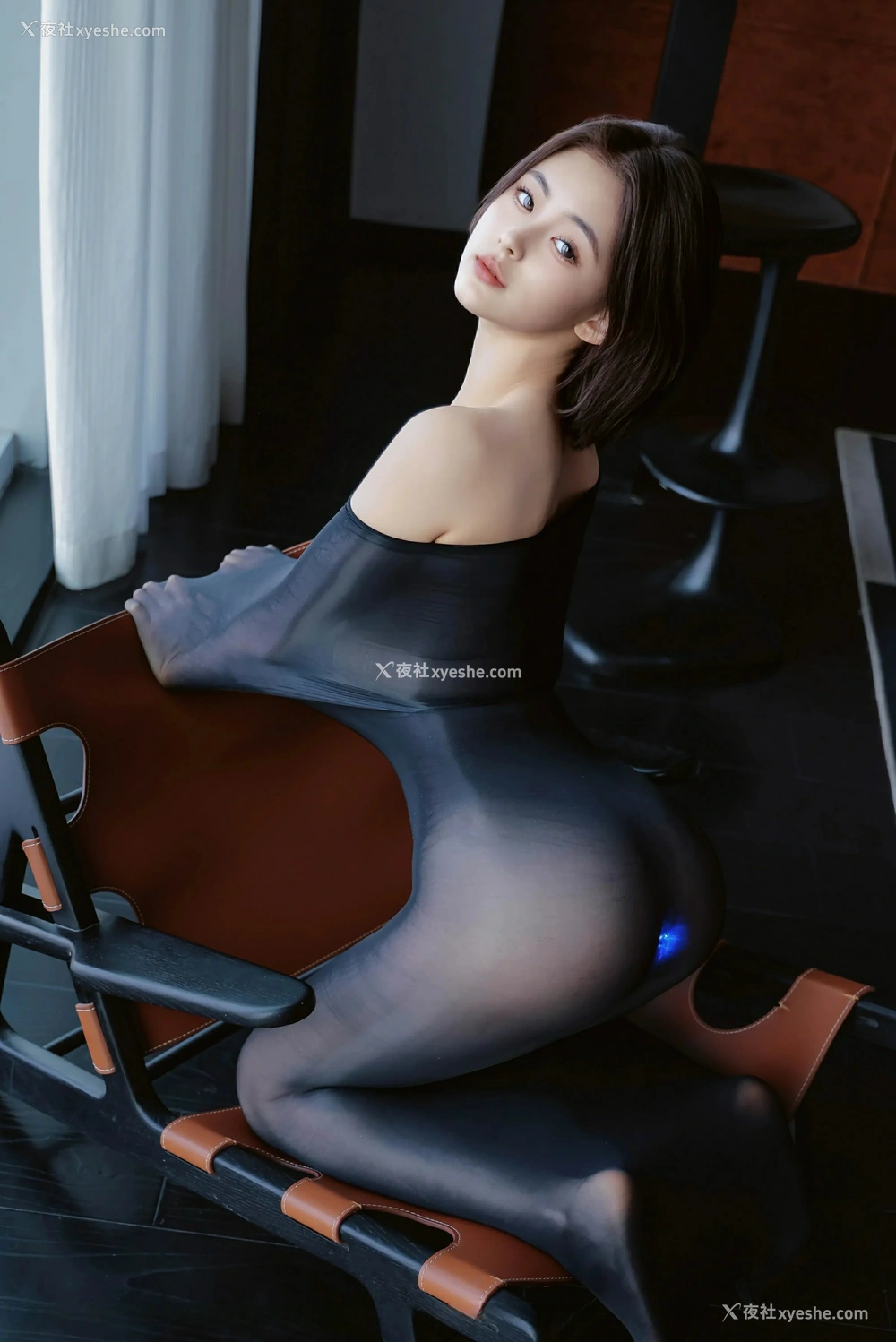 1P - [XiuRen秀人网] No.9684 小橘子orange