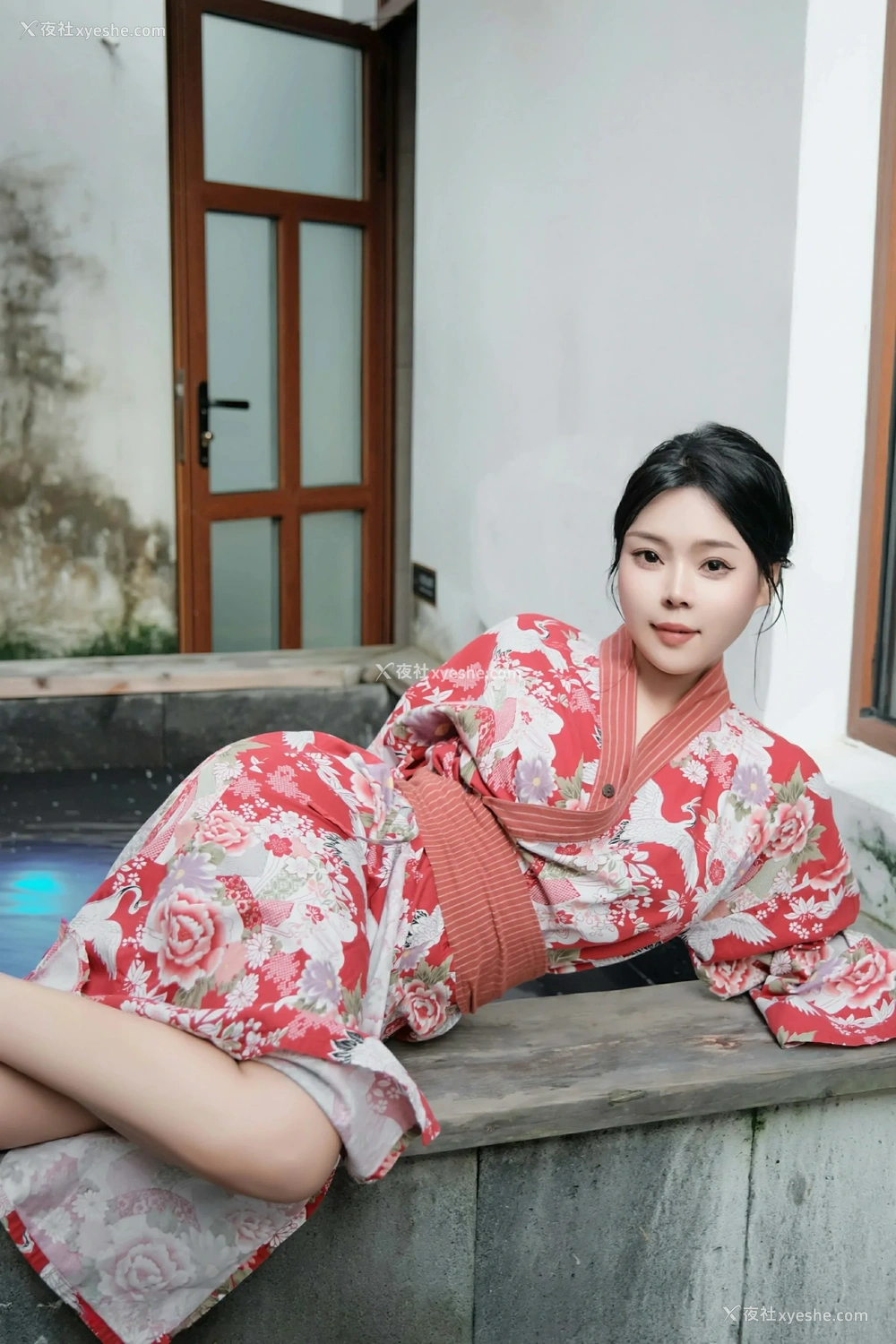 1P - [XiuRen秀人网] No.9687 麦田