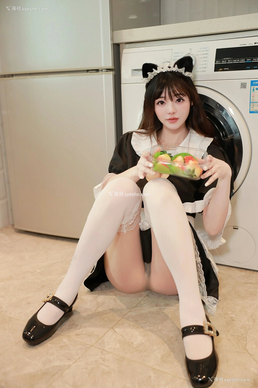1P - [XiuRen秀人网] No.9686 佘贝拉Bella