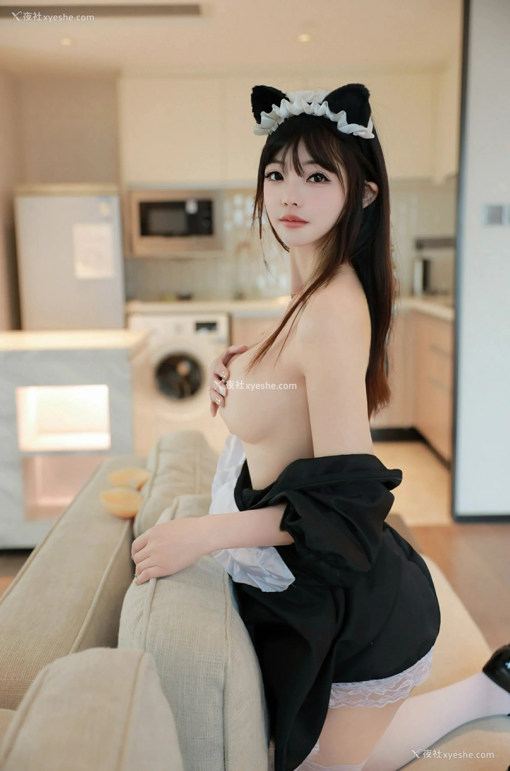1P - [XiuRen秀人网] No.9686 佘贝拉Bella