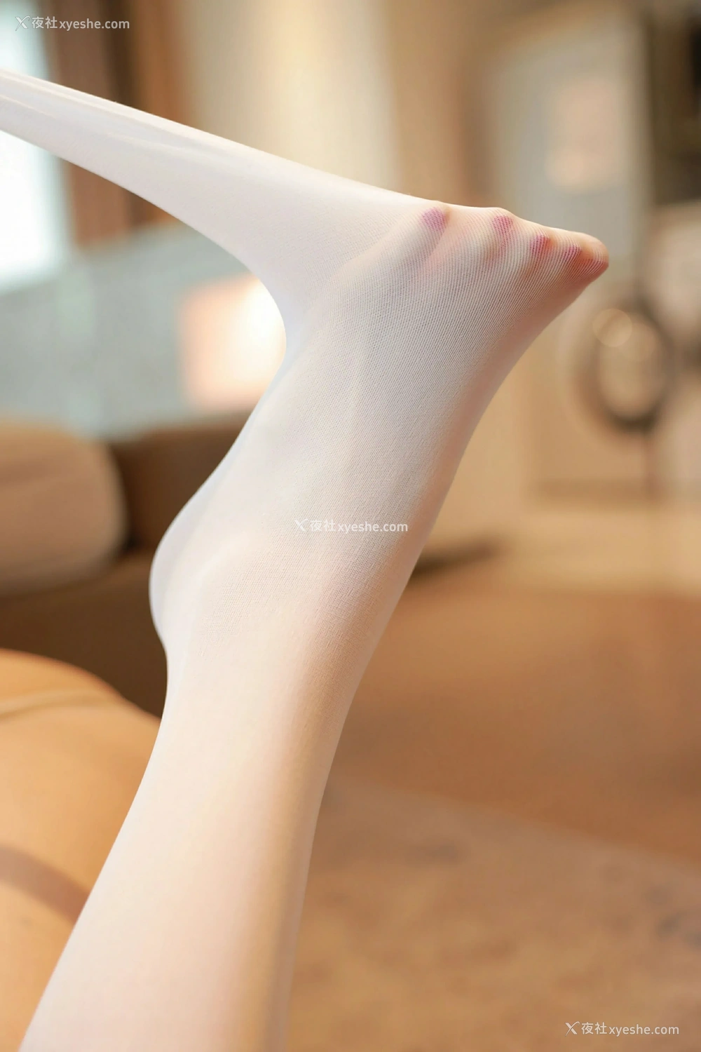 1P - [XiuRen秀人网] No.9686 佘贝拉Bella