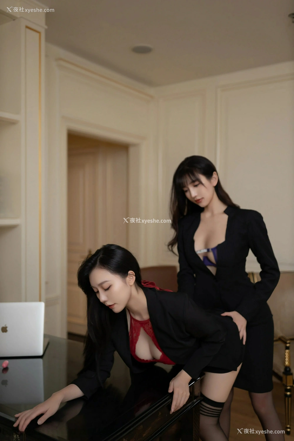 1P - [XiuRen秀人网] No.9692 安然anran 陆萱萱 模特合集
