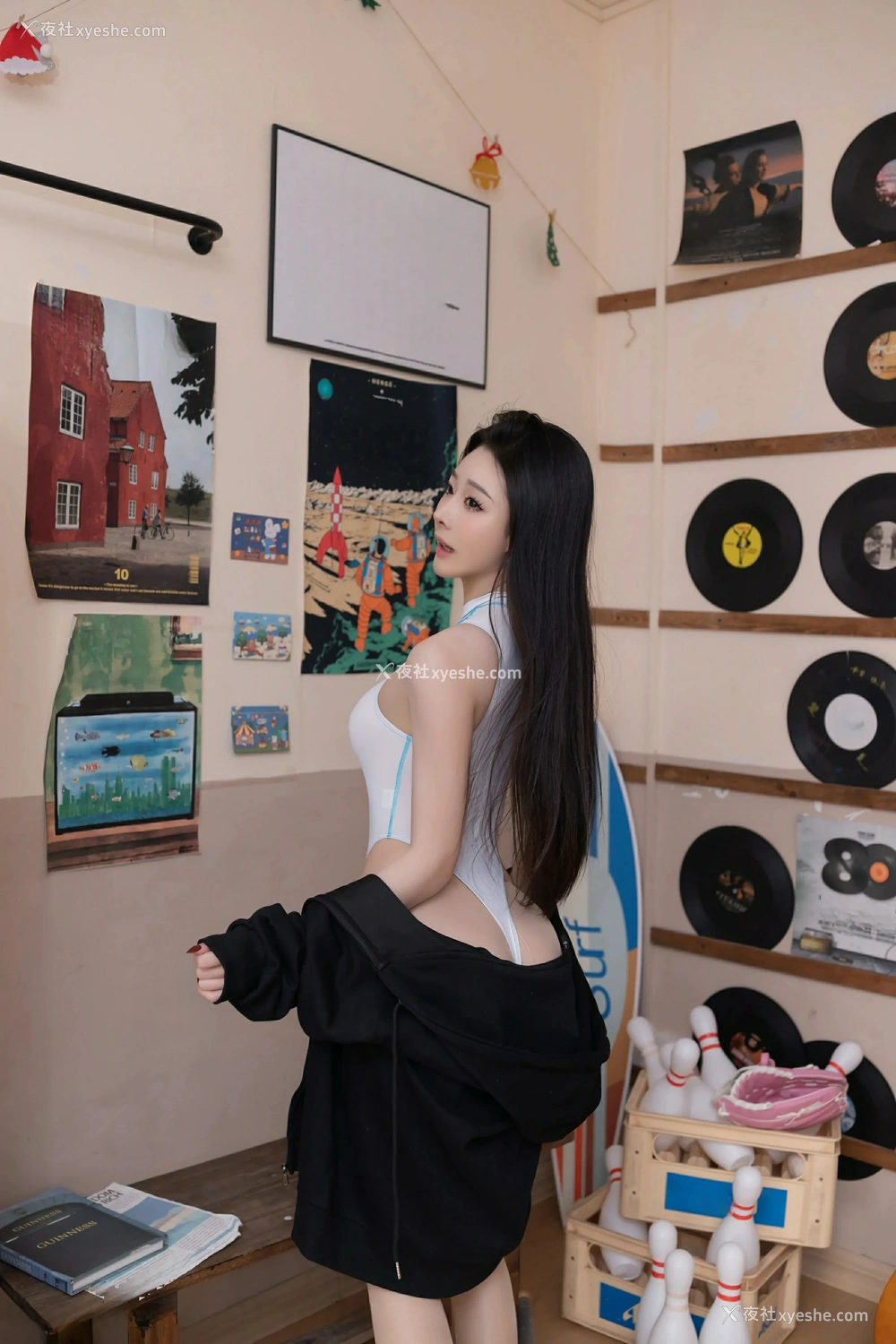 1P - [XiuRen秀人网] No.9707 小逗逗