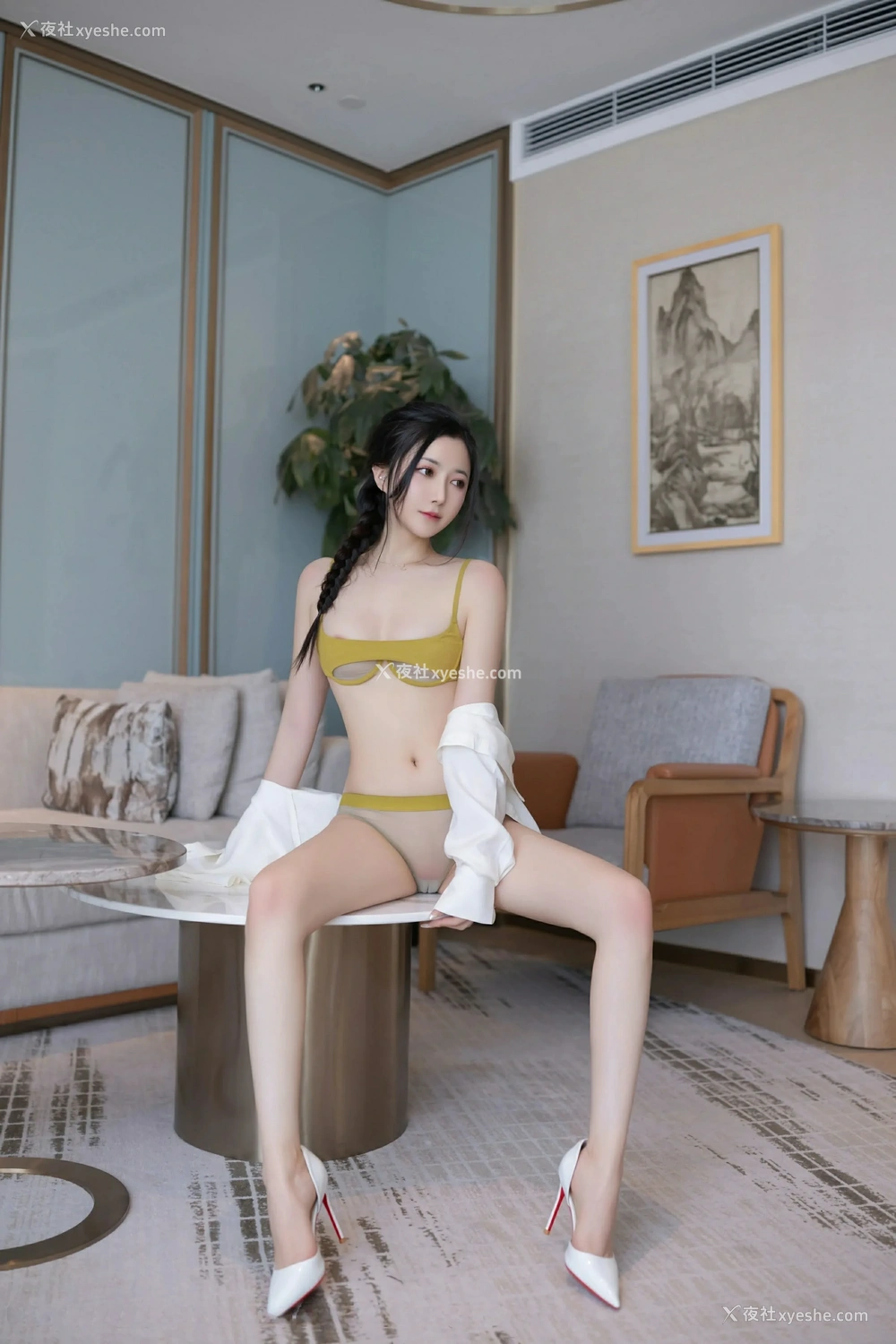 1P - [XiuRen秀人网] No.9709 鱼子酱Fish