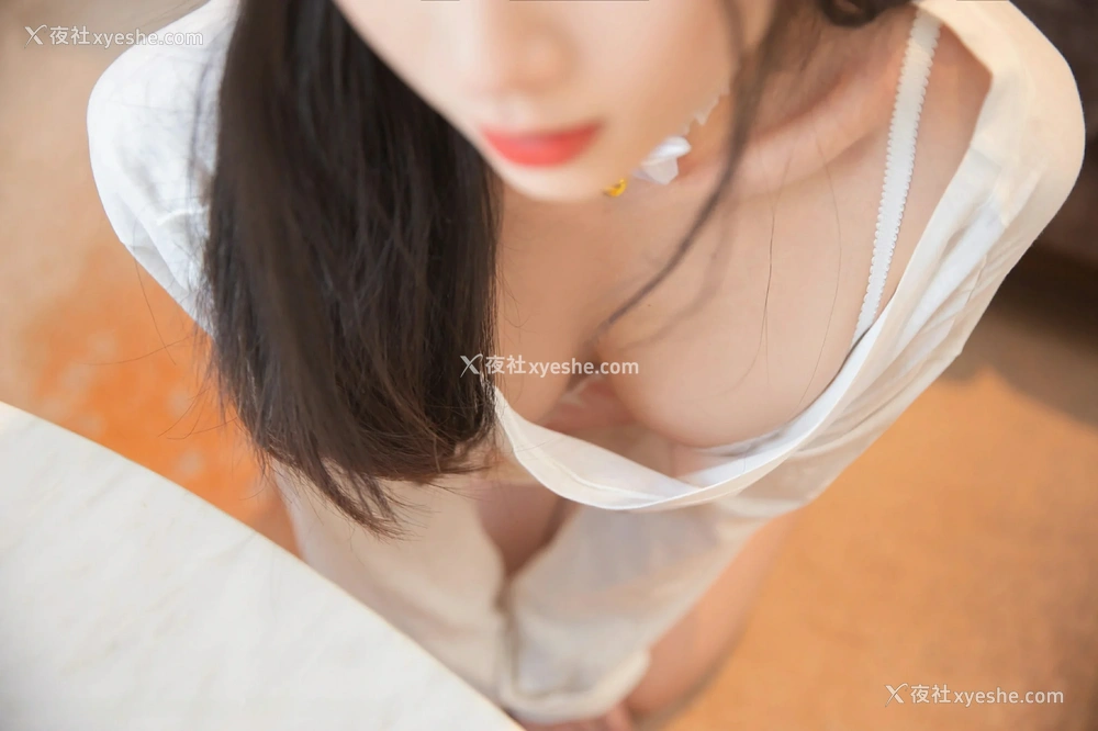 1P - [XiuRen秀人网] No.9689 刘婷婷