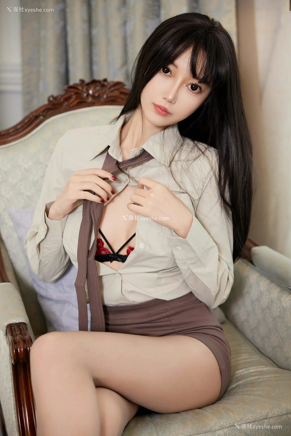 1P - [XiuRen秀人网] No.9702 玥儿玥er