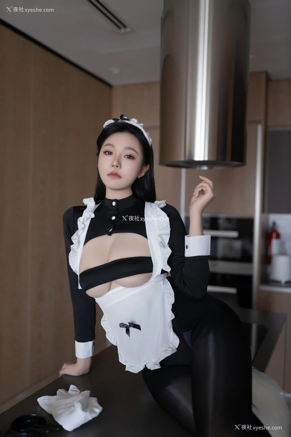 1P - xiuren秀人网福利安然anran大尺度私拍写真女仆