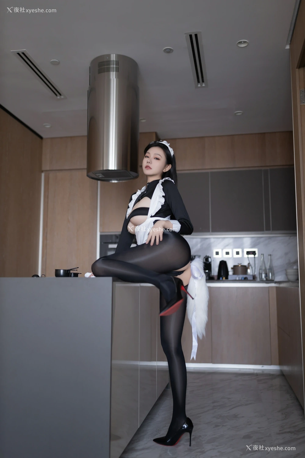 1P - xiuren秀人网福利安然anran大尺度私拍写真女仆