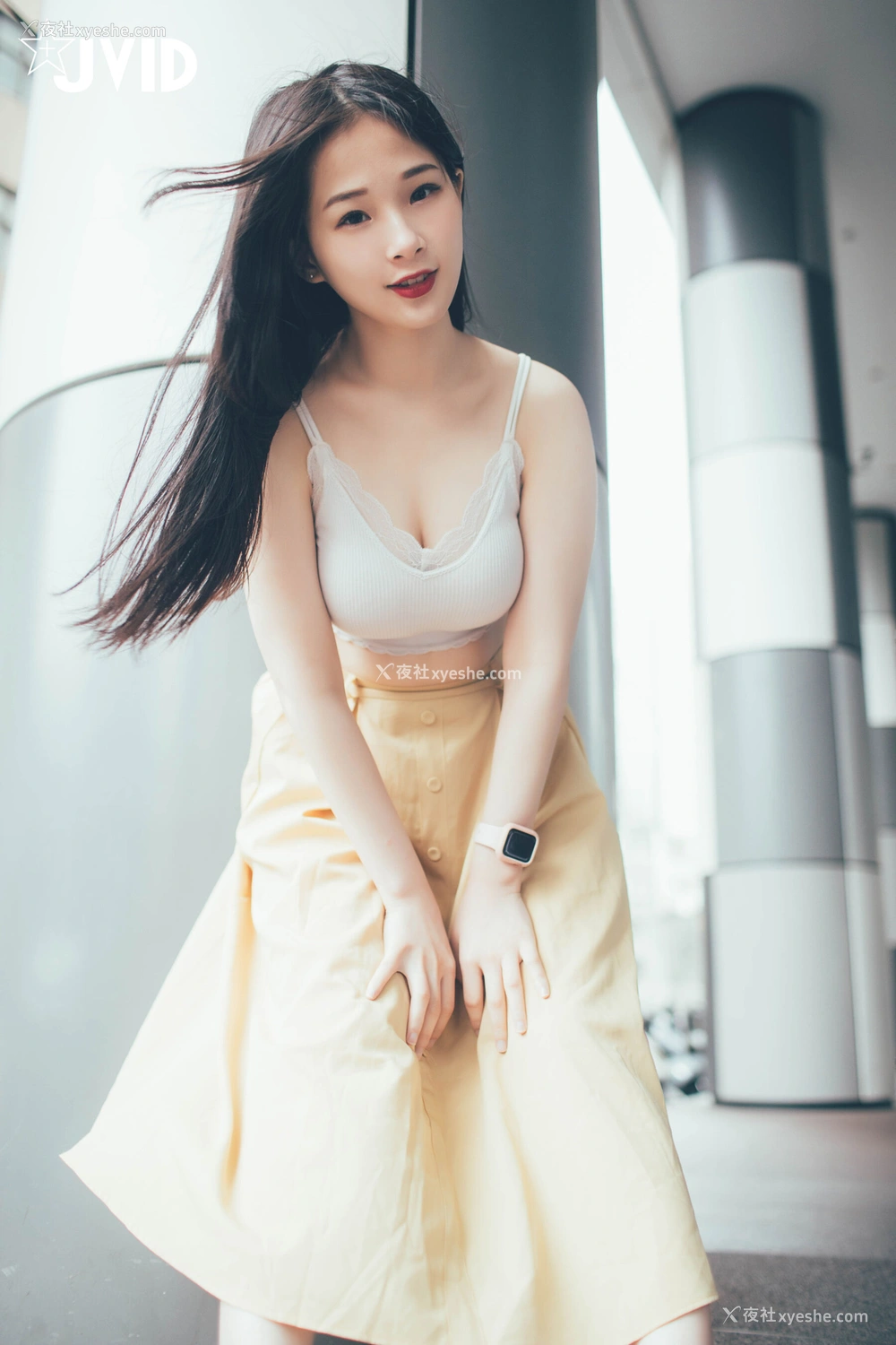 1P - 婕咪《漂泊在网咖渡日的少女》