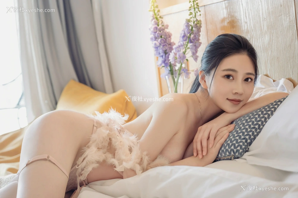 1P - 年年Nnian – 维多利亚的秘密相机版