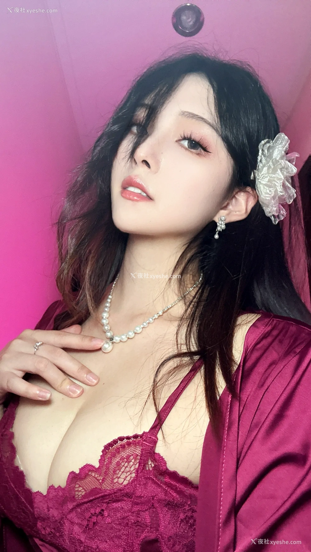 1P - Natsuko夏夏子 – 紫罗兰