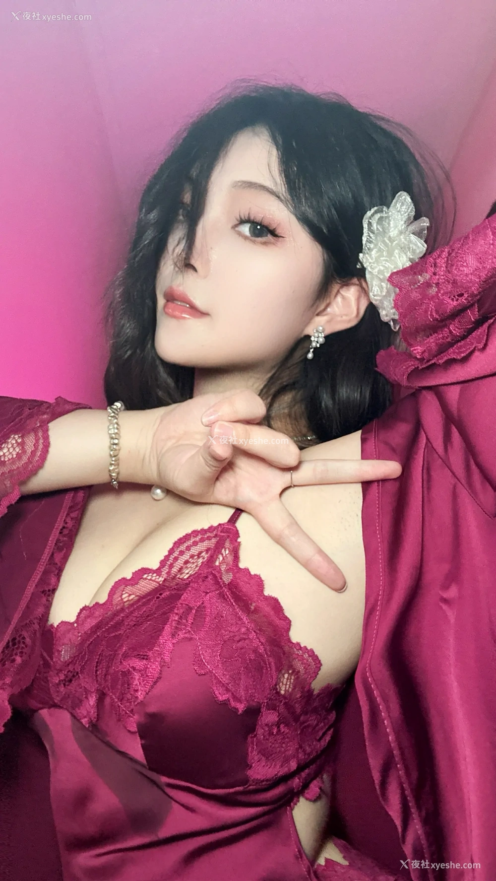 1P - Natsuko夏夏子 – 紫罗兰