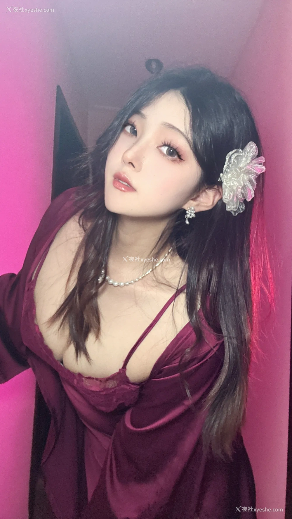 1P - Natsuko夏夏子 – 紫罗兰