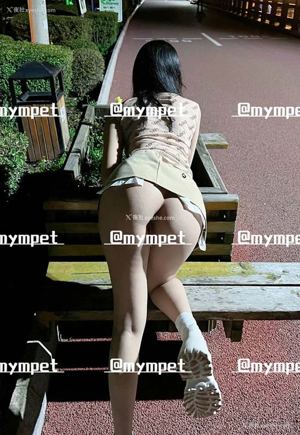 1P - 露出系福利姬@mympet 尺度私拍视图合集4