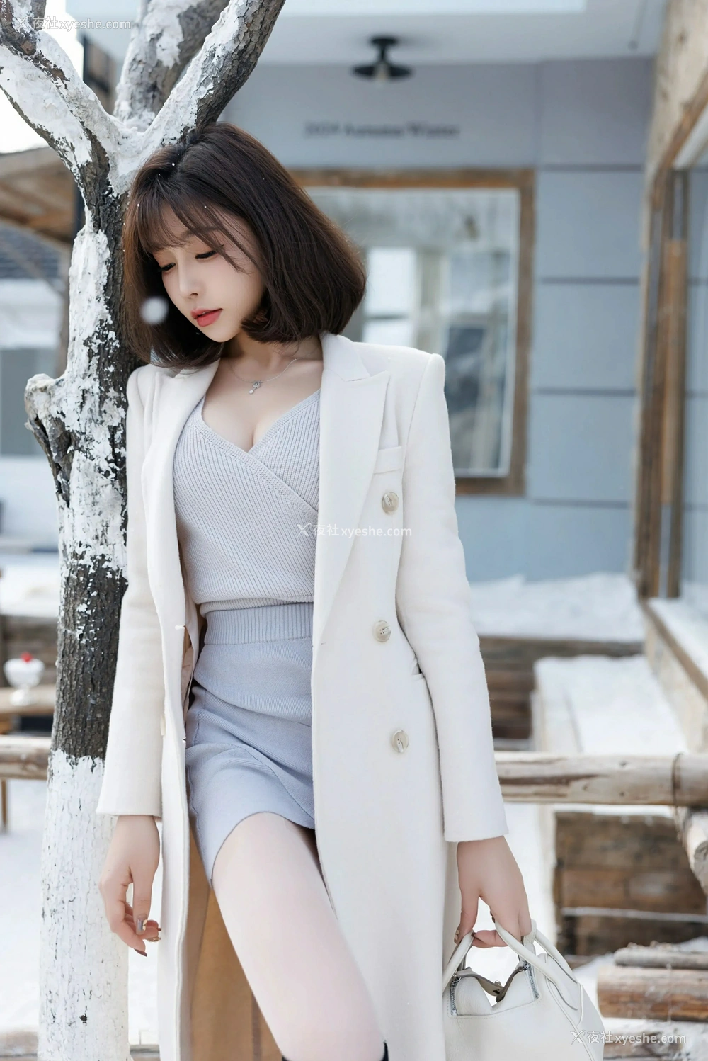 1P - [XiuRen秀人网] No.9734 徐莉芝Booty