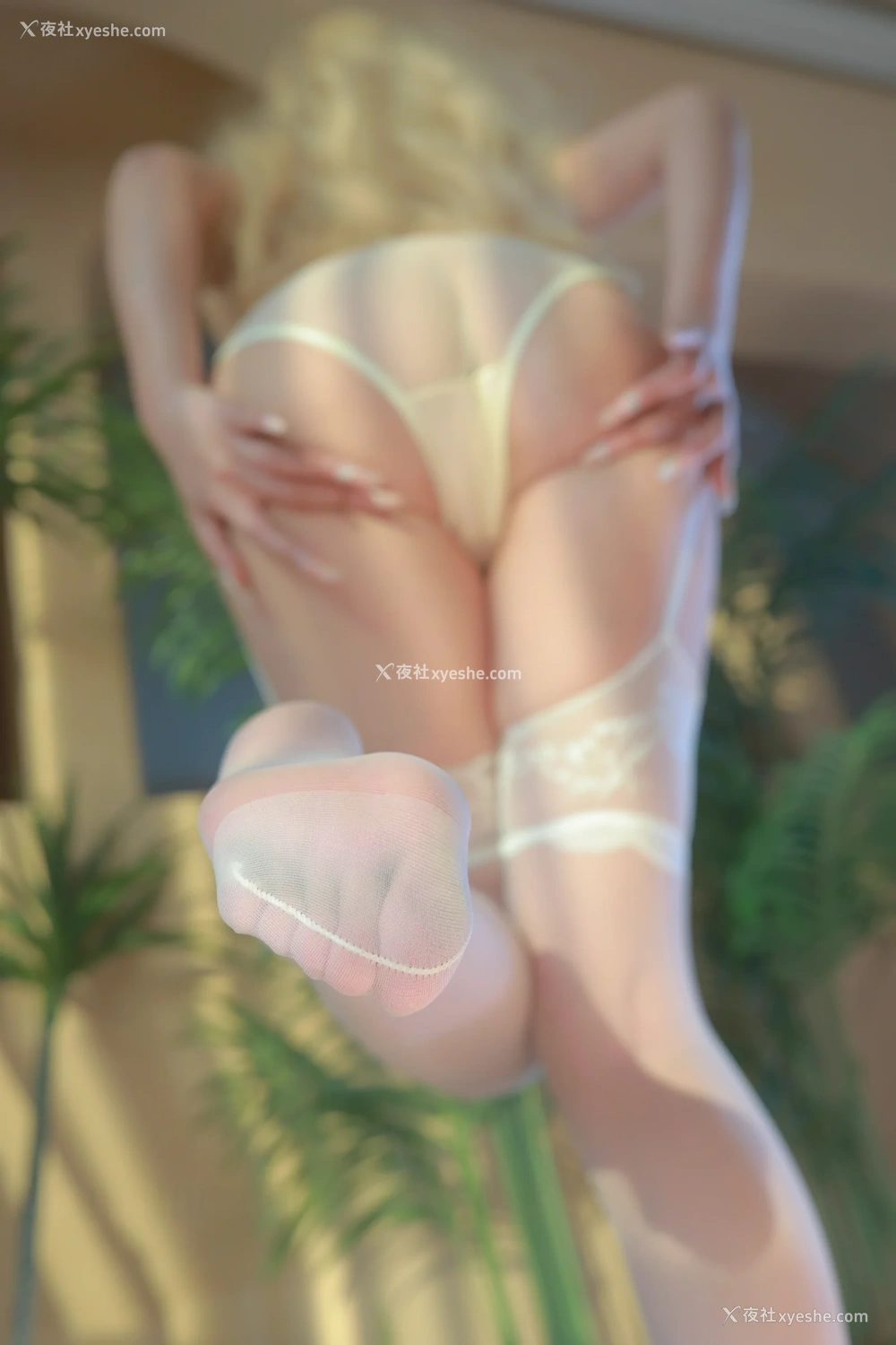 1P - 奈汐酱nice – 金发套装汐