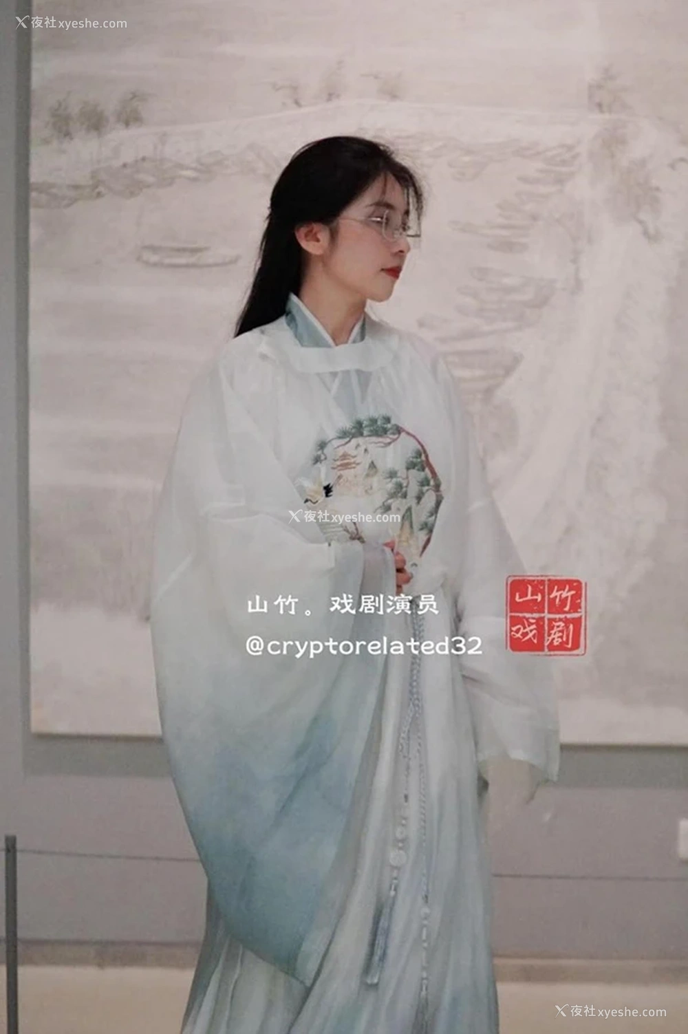 1P - 推特美女@戏剧演员山竹私拍唯美无圣光图集