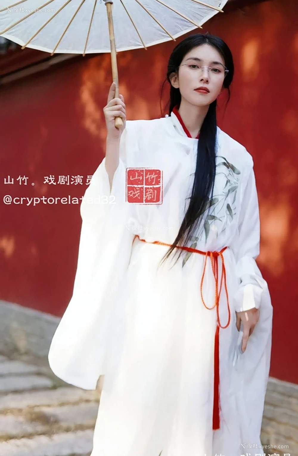 1P - 推特美女@戏剧演员山竹私拍唯美无圣光图集