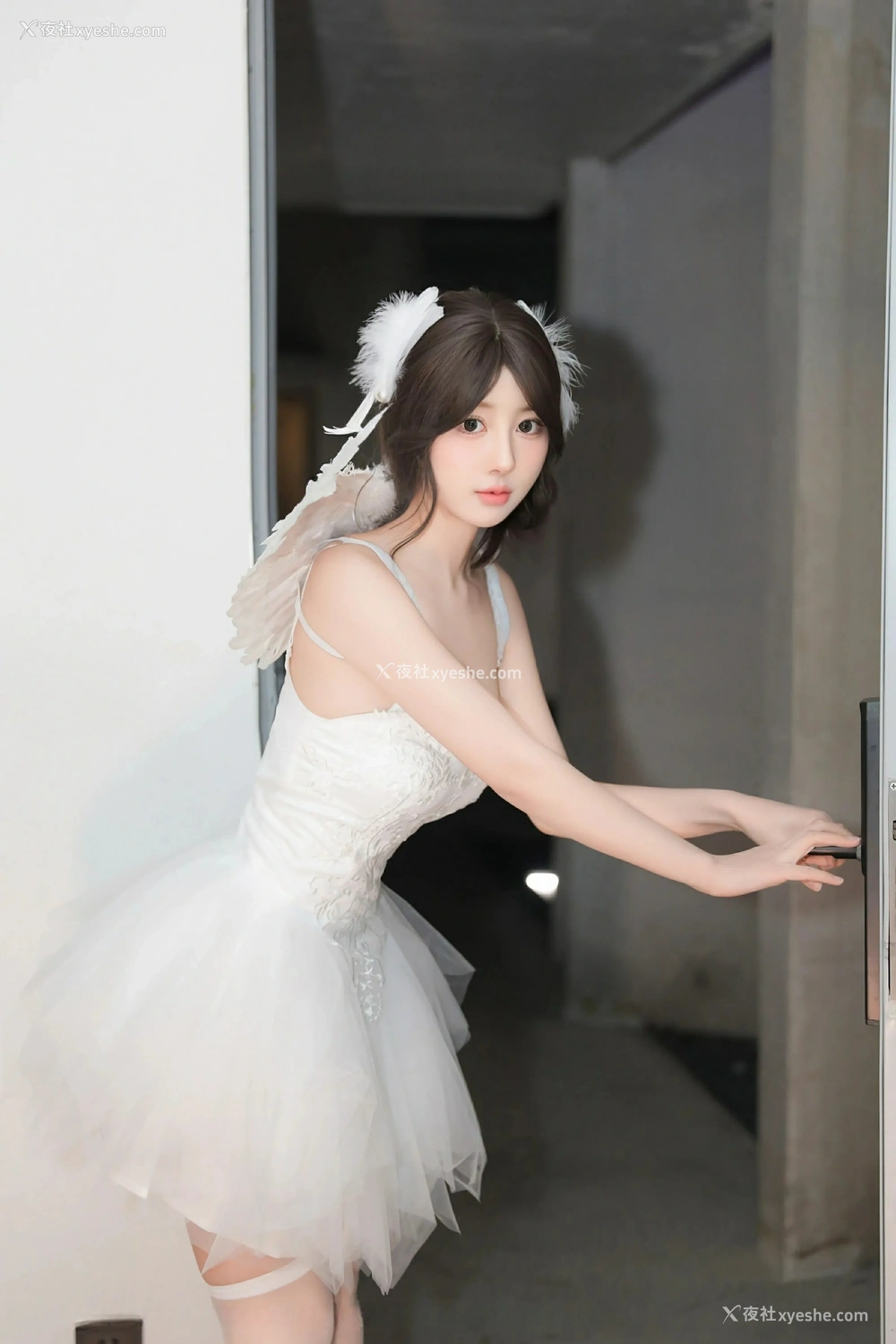 1P - [XiuRen秀人网] No.9742 桃妖夭