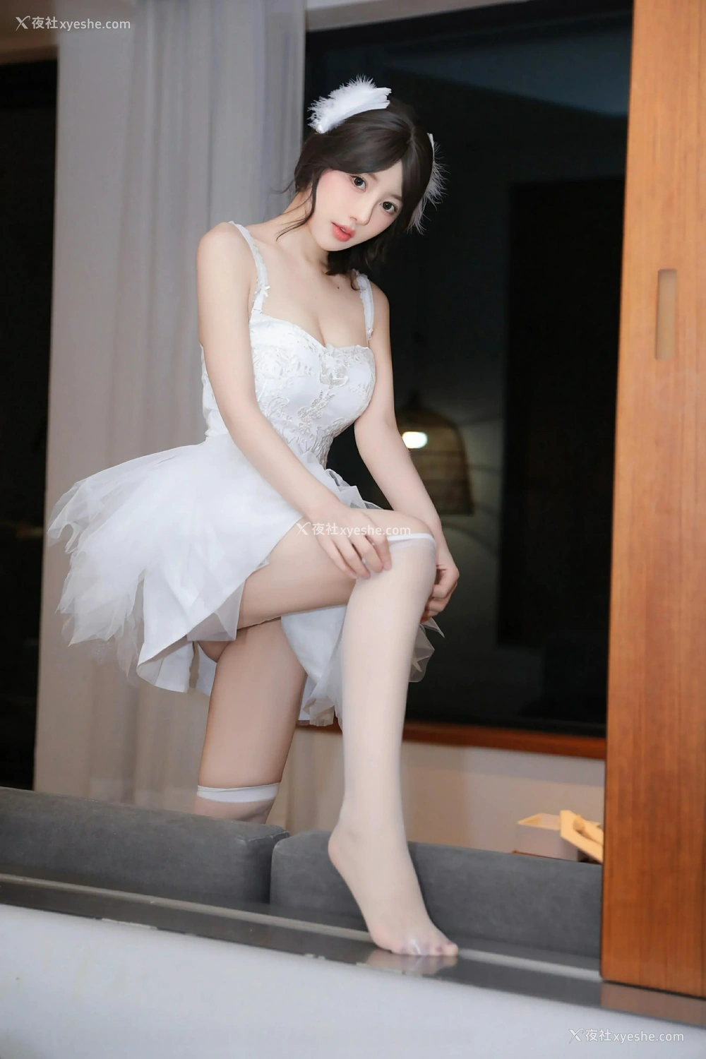 1P - [XiuRen秀人网] No.9742 桃妖夭