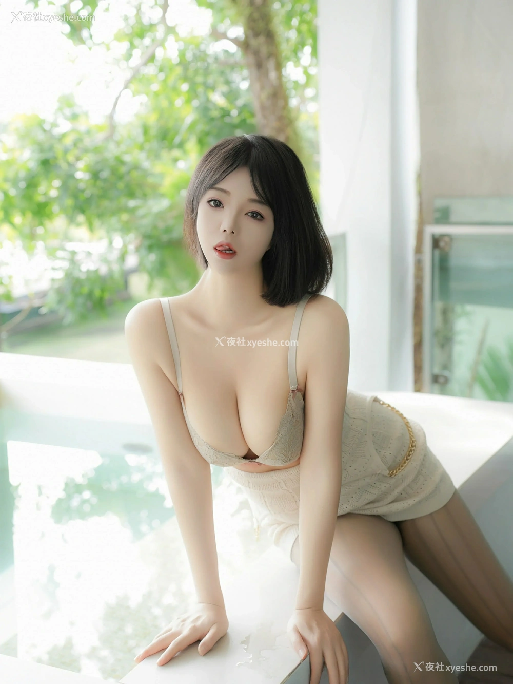 1P - [XiuRen秀人网] No.9747 桃色奶酪