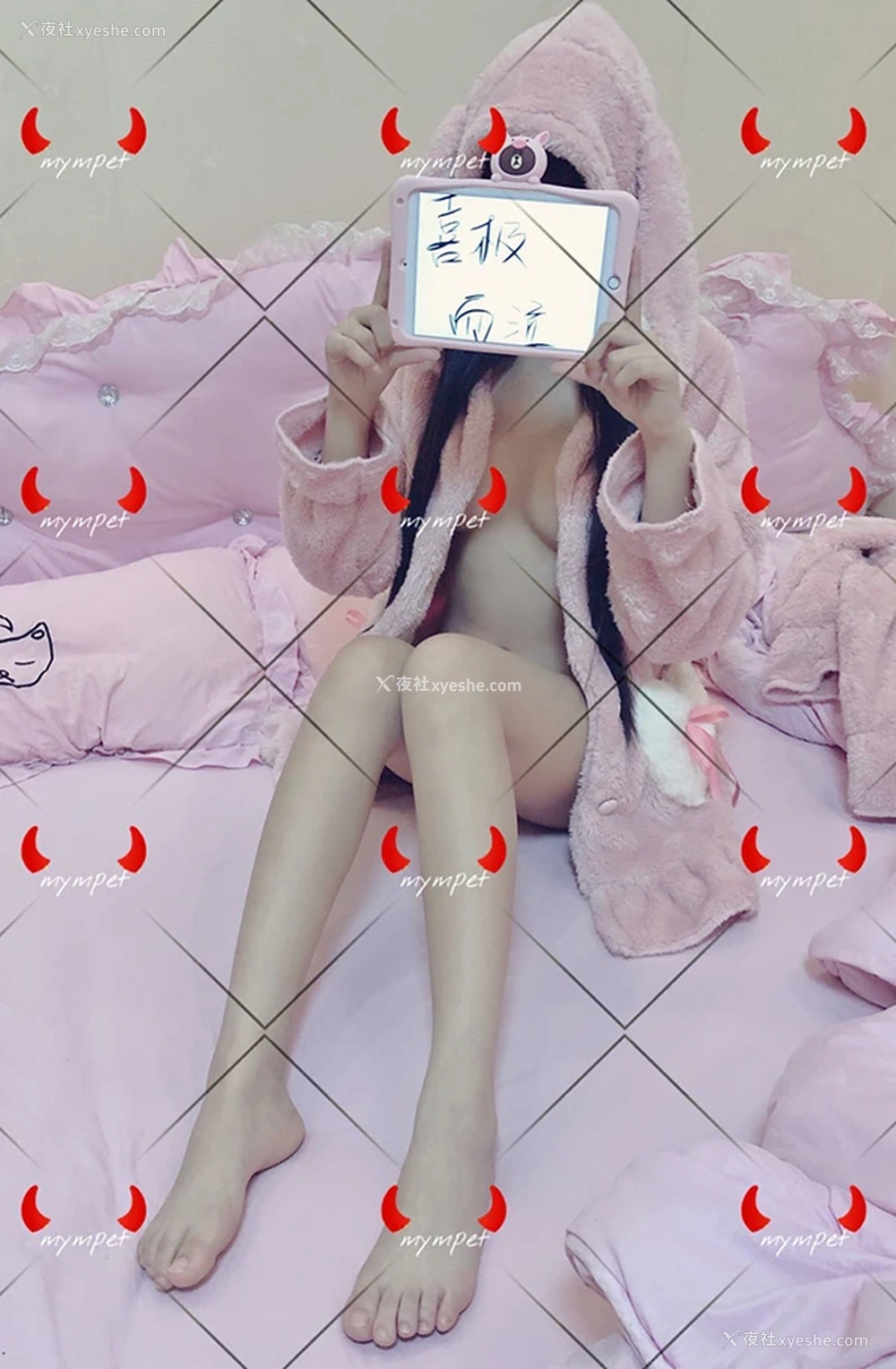 1P - 露出系福利姬@mympet 尺度私拍视图合集5