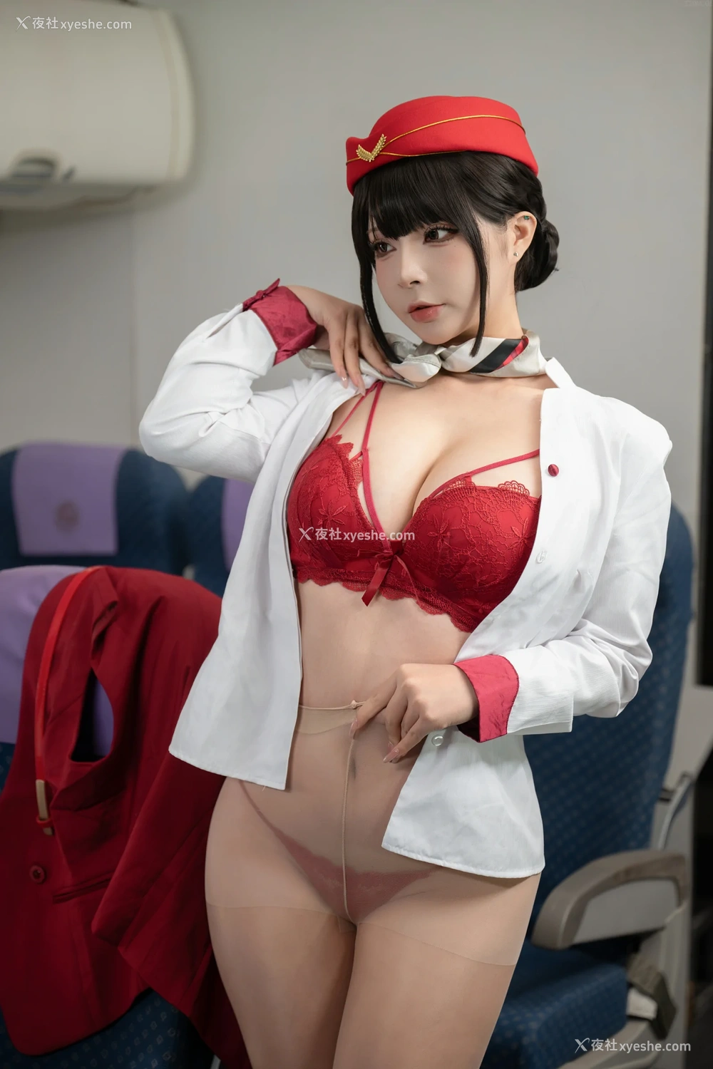 1P - yuuhui玉汇 (Kokuhui) – 升舱服务